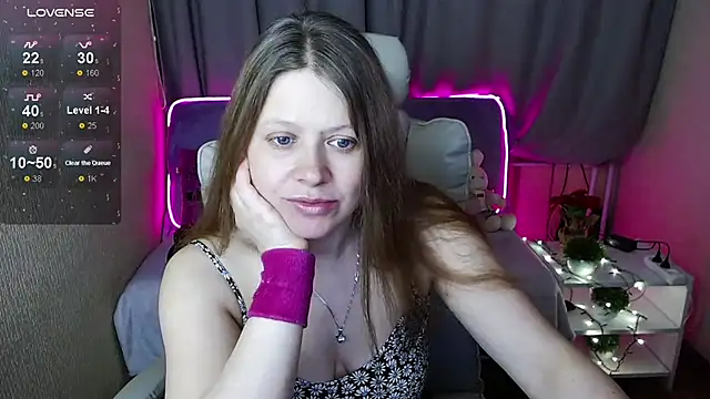 alekasamui online show from 02-26-25, 03:42