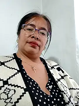Snapshot of __valentina18 chatting on 12-30-24, 08:36   valentina18 online show from 12-30-24, 08:36