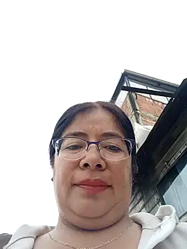 Snapshot of __valentina18 chatting on 01-03-25, 01:14   valentina18 online show from 01-03-25, 01:14