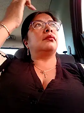 Snapshot of __valentina18 chatting on 01-12-25, 01:48   valentina18 online show from 01-12-25, 01:48