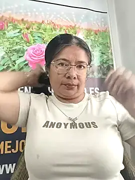   valentina18 online show from 04-05-26, 01:52