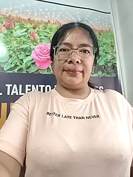   valentina18 online show from 05-26-26, 12:23