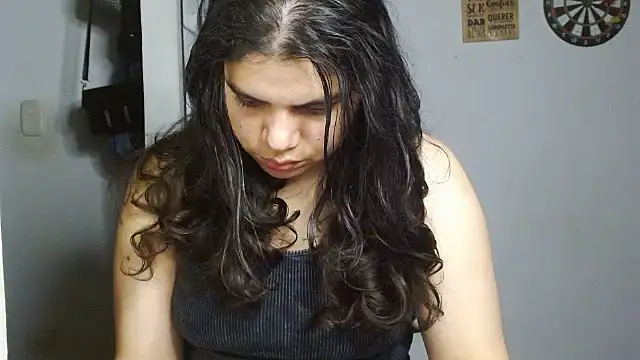 Snapshot of Nikkykora15 chatting on 07-14-26, 01:41 Nikkykora15 online show from 07-14-26, 01:41