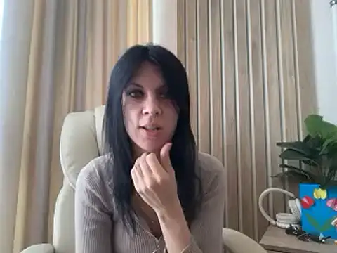 Snapshot of InjaAtHome chatting on 06-05-26, 07:36 InjaAtHome online show from 06-05-26, 07:36