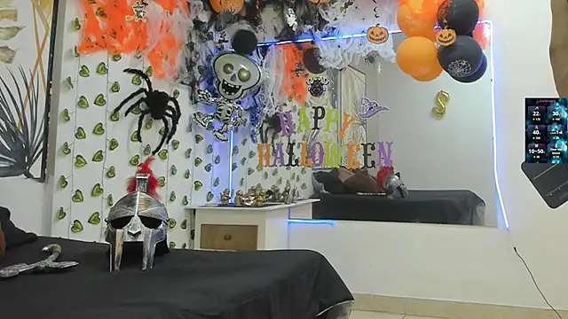 ChoreyTaiylor online show from 10-31-25, 01:12