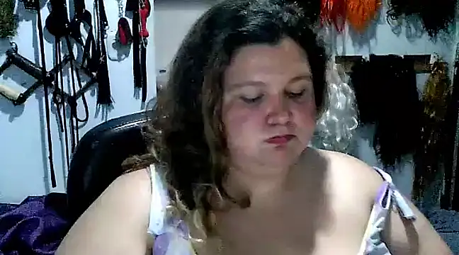 Snapshot of squirt322bbw chatting on 01-22-25, 10:26 squirt322bbw online show from 01-22-25, 10:26