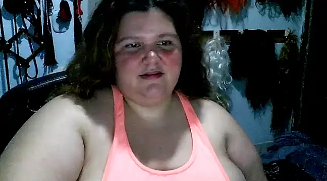 Snapshot of squirt322bbw chatting on 01-28-25, 03:36 squirt322bbw online show from 01-28-25, 03:36
