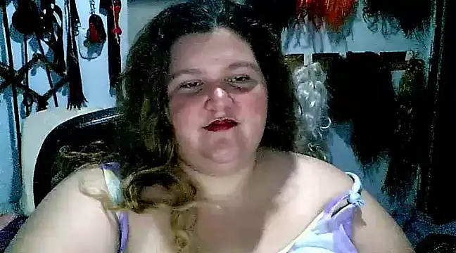 Snapshot of squirt322bbw chatting on 01-28-25, 08:47 squirt322bbw online show from 01-28-25, 08:47