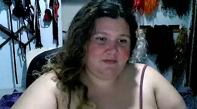 Snapshot of squirt322bbw chatting on 01-31-25, 12:28 squirt322bbw online show from 01-31-25, 12:28