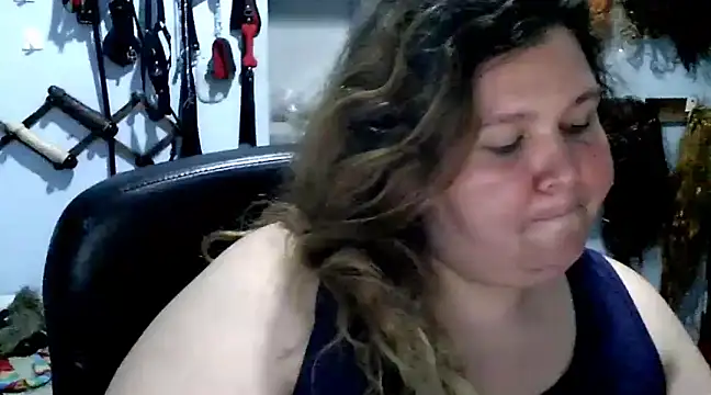 Snapshot of squirt322bbw chatting on 02-12-25, 12:27 squirt322bbw online show from 02-12-25, 12:27