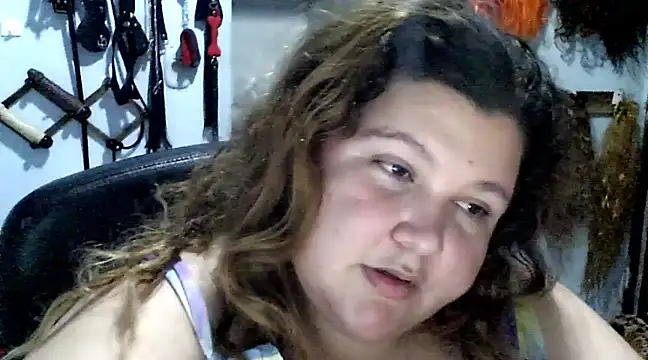 Snapshot of squirt322bbw chatting on 02-13-25, 07:31 squirt322bbw online show from 02-13-25, 07:31