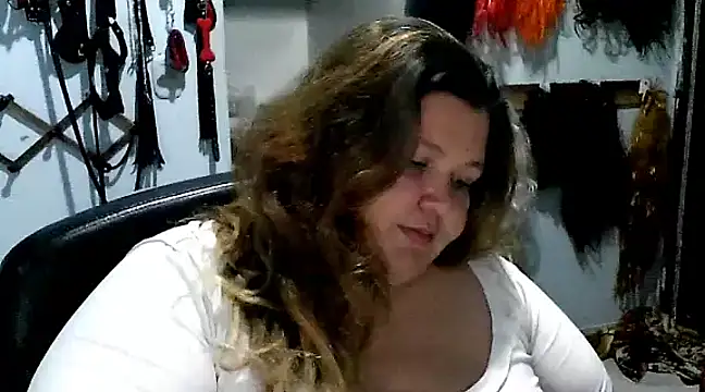 Snapshot of squirt322bbw chatting on 02-16-25, 12:41 squirt322bbw online show from 02-16-25, 12:41