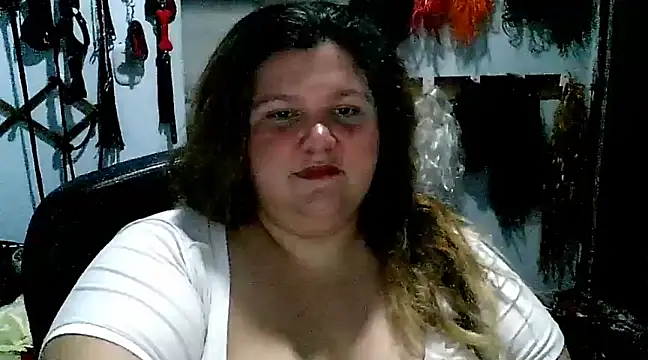 Snapshot of squirt322bbw chatting on 02-16-25, 11:05 squirt322bbw online show from 02-16-25, 11:05