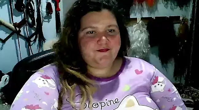 Snapshot of squirt322bbw chatting on 02-17-25, 11:53 squirt322bbw online show from 02-17-25, 11:53