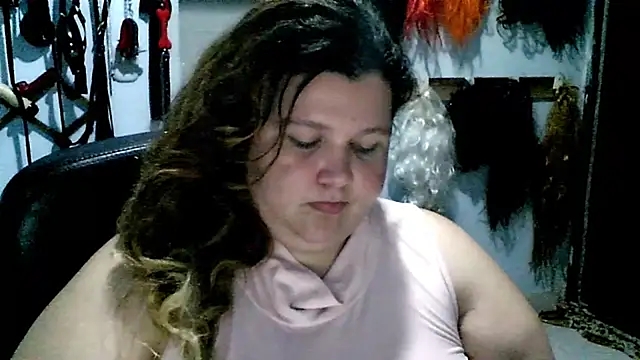 Snapshot of squirt322bbw chatting on 02-20-25, 10:37 squirt322bbw online show from 02-20-25, 10:37