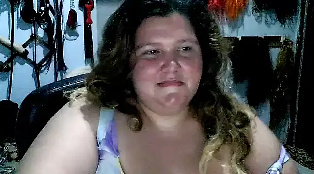 Snapshot of squirt322bbw chatting on 02-26-25, 03:32 squirt322bbw online show from 02-26-25, 03:32