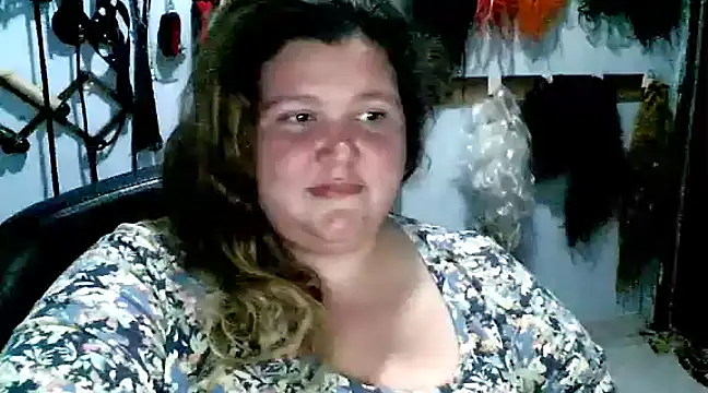 Snapshot of squirt322bbw chatting on 03-02-25, 06:51 squirt322bbw online show from 03-02-25, 06:51
