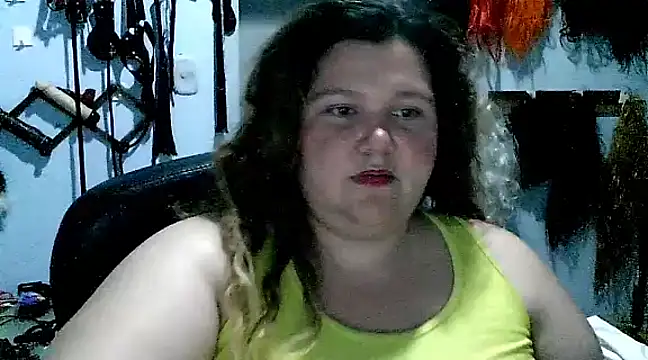 Snapshot of squirt322bbw chatting on 03-05-25, 10:43 squirt322bbw online show from 03-05-25, 10:43