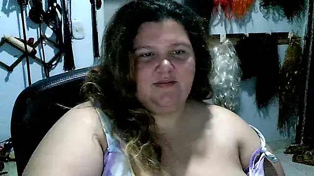 Snapshot of squirt322bbw chatting on 03-10-25, 04:38 squirt322bbw online show from 03-10-25, 04:38
