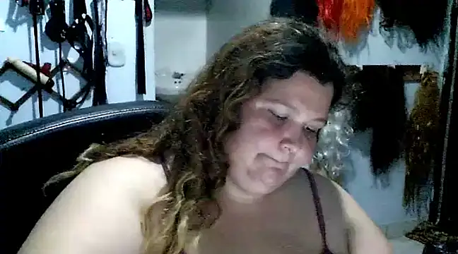 Snapshot of squirt322bbw chatting on 03-11-25, 08:09 squirt322bbw online show from 03-11-25, 08:09