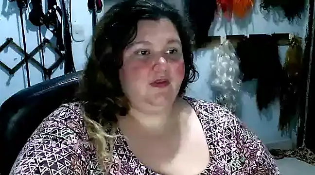 Snapshot of squirt322bbw chatting on 03-12-25, 11:33 squirt322bbw online show from 03-12-25, 11:33