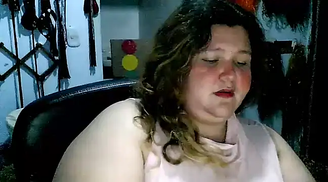 Snapshot of squirt322bbw chatting on 03-13-25, 07:39 squirt322bbw online show from 03-13-25, 07:39