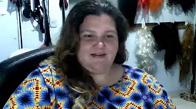 Snapshot of squirt322bbw chatting on 03-15-25, 03:51 squirt322bbw online show from 03-15-25, 03:51