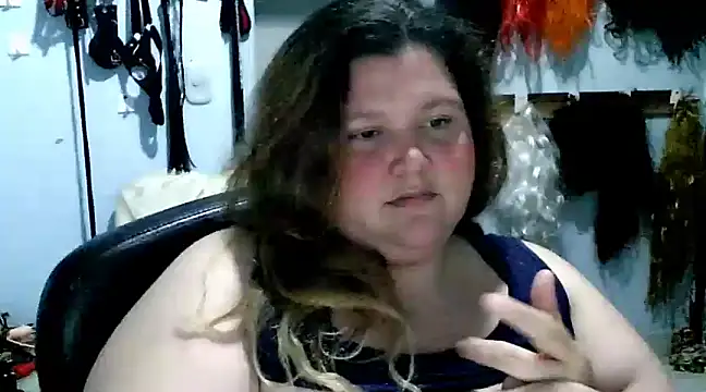 Snapshot of squirt322bbw chatting on 03-16-25, 01:17 squirt322bbw online show from 03-16-25, 01:17