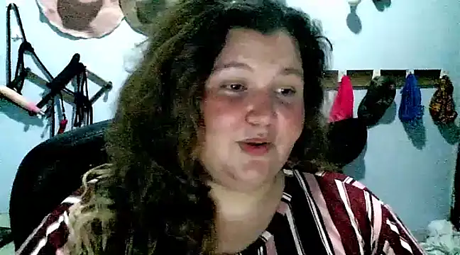 Snapshot of squirt322bbw chatting on 03-21-25, 10:50 squirt322bbw online show from 03-21-25, 10:50