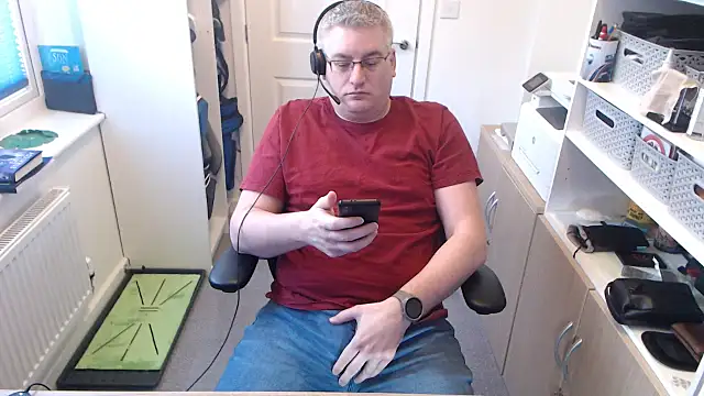 Snapshot of RicRockhard chatting on 02-04-26, 11:05 RicRockhard online show from 02-04-26, 11:05