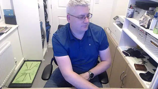 Snapshot of RicRockhard chatting on 02-25-26, 10:30 RicRockhard online show from 02-25-26, 10:30