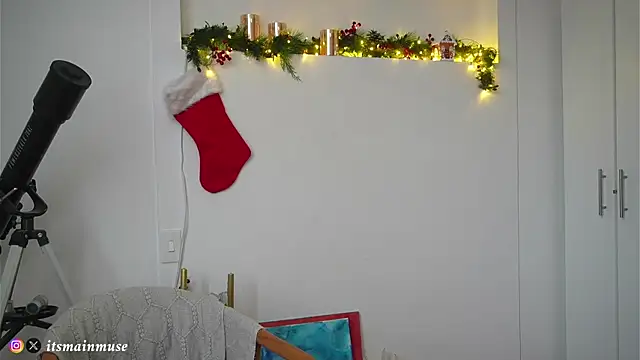 Snapshot of raphttalia_ chatting on 12-18-25, 08:48 raphttalia online show from 12-18-25, 08:48