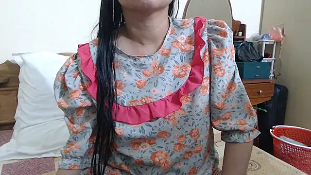 Snapshot of Beauty_Asian_Tina chatting on 01-08-26, 09:00 Beauty Asian Tina online show from 01-08-26, 09:00