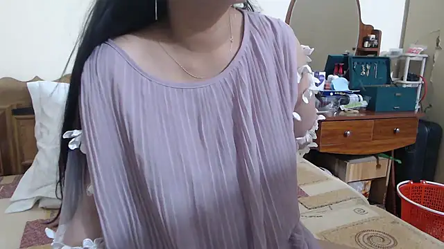 Snapshot of Beauty_Asian_Tina chatting on 01-11-26, 07:30 Beauty Asian Tina online show from 01-11-26, 07:30