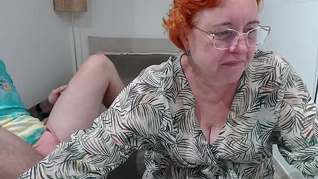 JoannaAndNeighbour online show from 09-20-25, 06:58