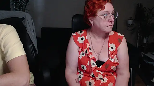 JoannaAndNeighbour online show from 11-17-25, 08:53