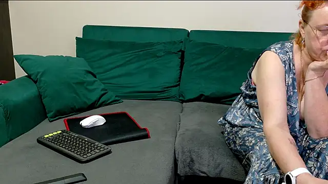 JoannaAndNeighbour online show from 05-18-26, 07:25