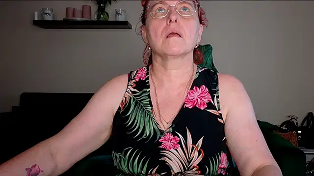 JoannaAndNeighbour online show from 06-29-26, 07:14