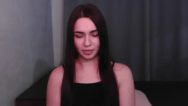 HannahMeid online show from 12-09-24, 08:23
