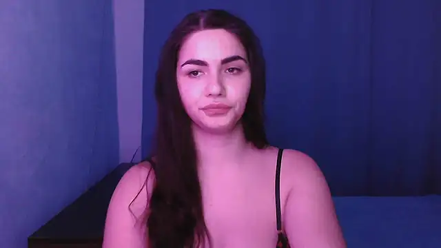 HannahMeid online show from 12-18-24, 08:03
