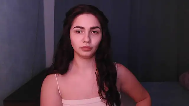 HannahMeid online show from 02-01-25, 07:34