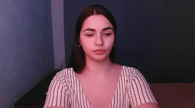 HannahMeid online show from 02-19-25, 07:16