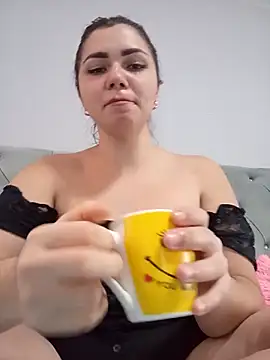 HannahMeid online show from 10-20-25, 09:32