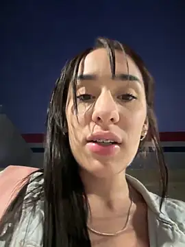   IRIS   online show from 02-05-25, 04:03