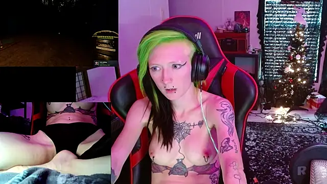 alicewonder09 online show from 12-13-25, 07:53