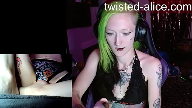 alicewonder09 online show from 07-02-26, 03:17