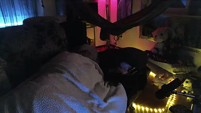 SpicyJoint online show from 03-22-25, 01:11