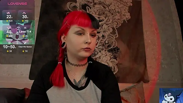 t0riayun0 online show from 11-22-25, 09:25