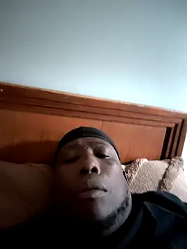 Snapshot of Blackthunder79 chatting on 02-16-25, 09:05 Blackthunder79 online show from 02-16-25, 09:05