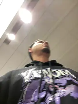 Bbyboyivan online show from 12-22-24, 08:03